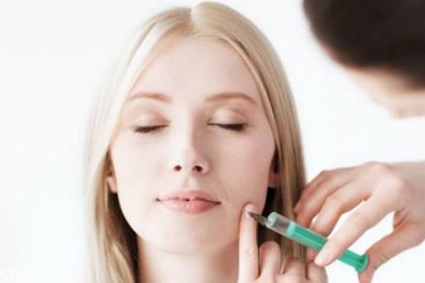 瘦臉針起作用是什么感覺 瘦臉針痛不痛 瘦臉針起作用是什么感覺 瘦臉針痛不痛