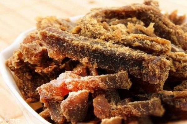 如何用微波爐烤牛肉干 微波爐牛肉干的做法 如何用微波爐烤牛肉干 微波爐牛肉干的做法