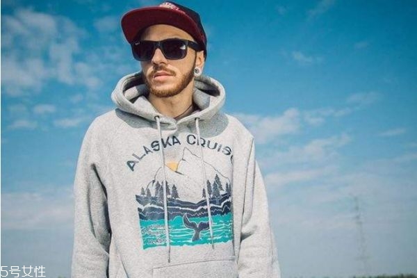 怎么讓男生主動表白 5個小秘訣 怎么讓男生主動表白 5個小秘訣