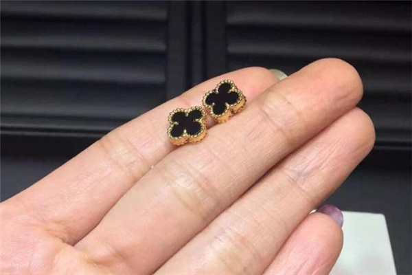 梵克雅寶在哪個(gè)國家最便宜 梵克雅寶哪里買最便宜