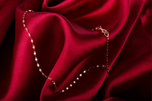 18k玫瑰金手鏈多少錢 選購18k玫瑰金手鏈要注意什么 18k玫瑰金手鏈多少錢 選購18k玫瑰金手鏈要注意什么