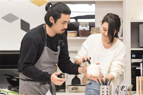 單身久了怎么進(jìn)入戀愛 單身久了怎么跟女孩接觸 單身久了怎么進(jìn)入戀愛 單身久了怎么跟女孩接觸