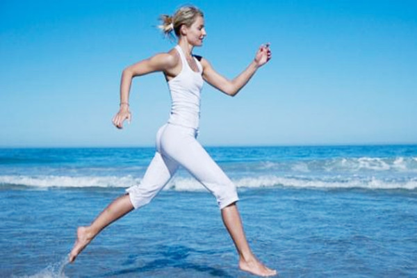 經(jīng)期減肥需要節(jié)食嗎 經(jīng)期節(jié)食的危害 經(jīng)期減肥需要節(jié)食嗎 經(jīng)期節(jié)食的危害