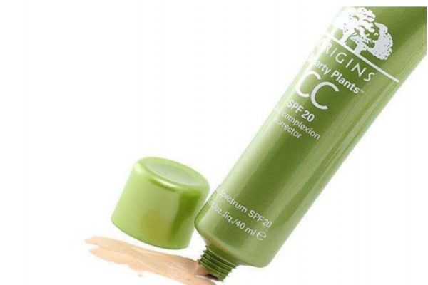 cc霜有什么作用呢 cc霜可以長期使用嗎 cc霜有什么作用呢 cc霜可以長期使用嗎