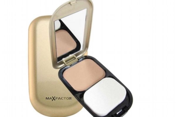 粉餅和定妝粉有什么區(qū)別呢 粉餅主要成分是什么呢 粉餅和定妝粉有什么區(qū)別呢 粉餅主要成分是什么呢