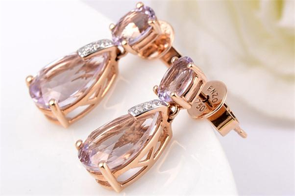 enzo和戴比爾斯哪個(gè)好 enzo和戴比爾斯哪個(gè)貴 enzo和戴比爾斯哪個(gè)好 enzo和戴比爾斯哪個(gè)貴