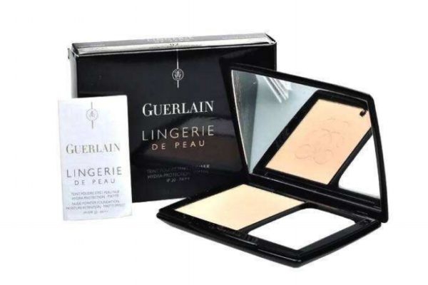 干皮定妝用什么好 定妝用散粉好還是粉餅好 干皮定妝用什么好 定妝用散粉好還是粉餅好