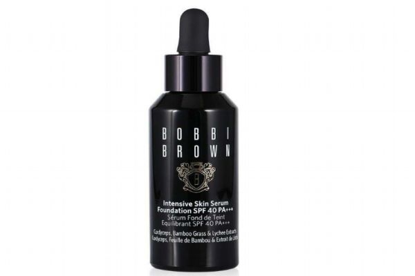 干性皮膚適合哪些粉底液 適合干性皮膚的粉底液 干性皮膚適合哪些粉底液 適合干性皮膚的粉底液