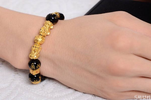 男生可以戴轉運珠嗎 男生可以戴手鏈嗎 男生可以戴轉運珠嗎 男生可以戴手鏈嗎
