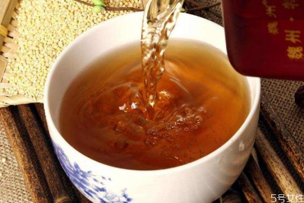 黃酒有什么營養(yǎng)價值呢 喝黃酒有什么好處呢 黃酒有什么營養(yǎng)價值呢 喝黃酒有什么好處呢