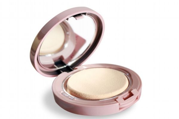 干性皮膚怎么選擇粉餅 散粉和粉餅的區(qū)別是什么 干性皮膚怎么選擇粉餅 散粉和粉餅的區(qū)別是什么