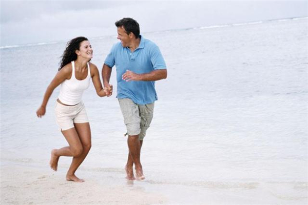 天冷了怎么關心女生 天冷了關心女朋友的話 天冷了怎么關心女生 天冷了關心女朋友的話