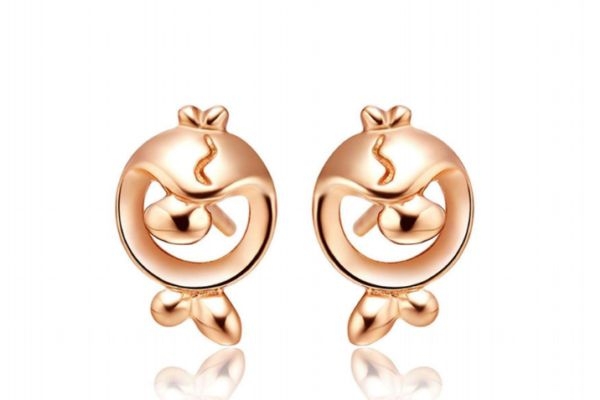 k金的價格是多少呢 k金會掉顏色嗎 k金的價格是多少呢 k金會掉顏色嗎