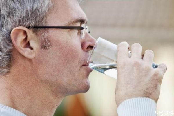 醋主要成分是什么呢 醋有什么營養(yǎng)價值呢 醋主要成分是什么呢 醋有什么營養(yǎng)價值呢