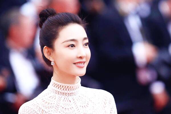 迪奧珍珠耳環(huán)怎么樣 迪奧珍珠耳環(huán)價(jià)格 迪奧珍珠耳環(huán)怎么樣 迪奧珍珠耳環(huán)價(jià)格