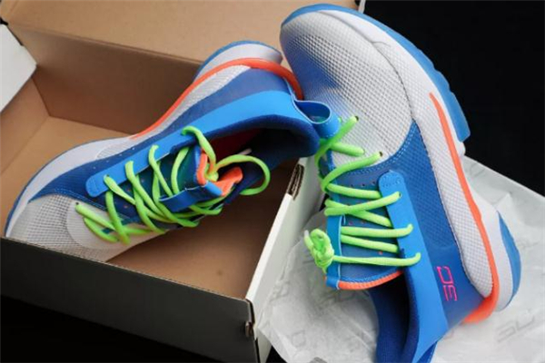 ua curry 7實物開箱 安德瑪庫里7代開箱測評 ua curry 7實物開箱 安德瑪庫里7代開箱測評