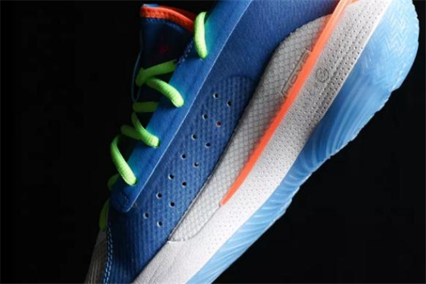 ua curry 7實物開箱 安德瑪庫里7代開箱測評 ua curry 7實物開箱 安德瑪庫里7代開箱測評