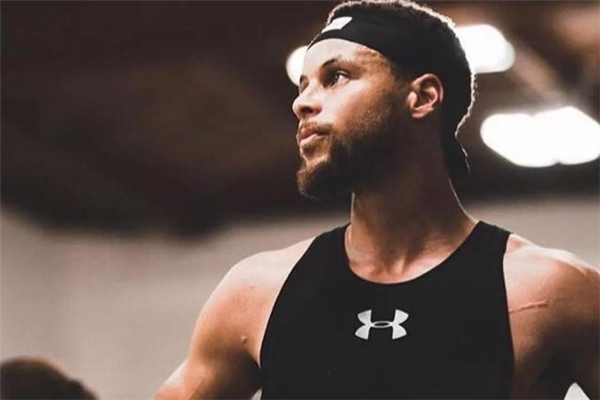 ua curry 7實物開箱 安德瑪庫里7代開箱測評 ua curry 7實物開箱 安德瑪庫里7代開箱測評