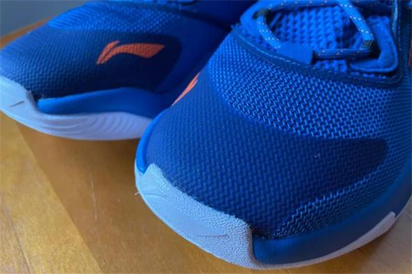 李寧空襲6開(kāi)箱測(cè)評(píng) 空襲6配置怎么樣