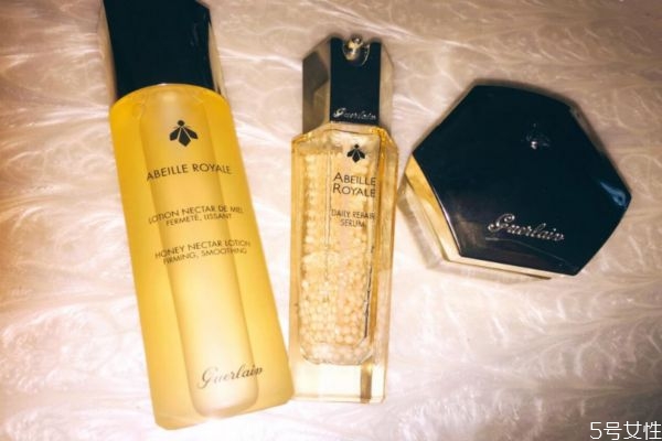 嬌蘭蜜潤柔膚水多少錢 嬌蘭帝皇蜂姿修復蜜潤柔膚水