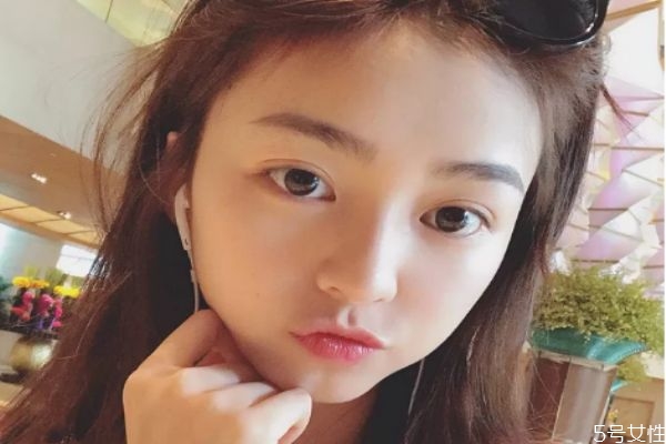 開內(nèi)眼角疤痕怎么消除 開內(nèi)眼角用哪些祛疤膏能消除疤痕 開內(nèi)眼角疤痕怎么消除 開內(nèi)眼角用哪些祛疤膏能消除疤痕