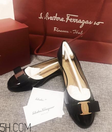 菲拉格慕鞋子多少錢(qián)？菲拉格慕鞋子價(jià)格