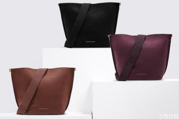 小ck的包屬于什么檔次 小ck的包都是什么材質(zhì) 小ck的包屬于什么檔次 小ck的包都是什么材質(zhì)