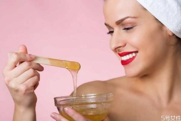 注射瑞藍(lán)玻尿酸有副作用嗎 瑞藍(lán)玻尿酸是永久的嗎 注射瑞藍(lán)玻尿酸有副作用嗎 瑞藍(lán)玻尿酸是永久的嗎