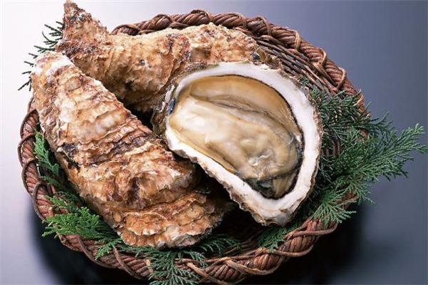 海蠣子蒸了不張嘴是什么原因 海蠣子用什么鍋蒸好 海蠣子蒸了不張嘴是什么原因 海蠣子用什么鍋蒸好