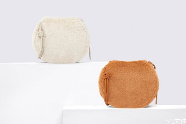 小ck最熱門(mén)的包是哪款 小ck包必買(mǎi)款 小ck最熱門(mén)的包是哪款 小ck包必買(mǎi)款