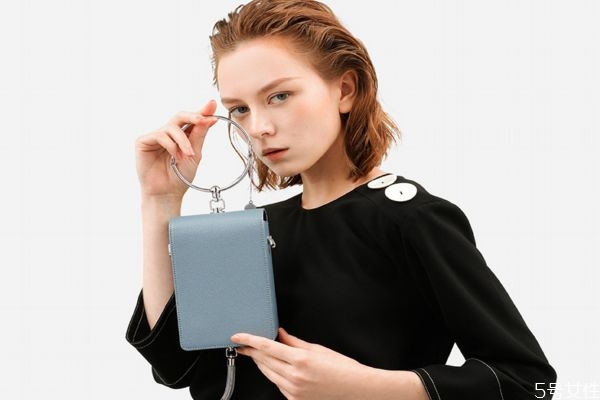 小ck包正品價(jià)格一般多少錢 小ck好不好 小ck包正品價(jià)格一般多少錢 小ck好不好