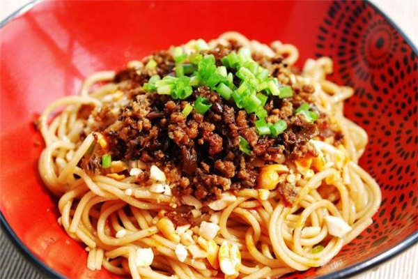 拌面用什么面好吃 拌面的醬汁怎么做好吃 拌面用什么面好吃 拌面的醬汁怎么做好吃