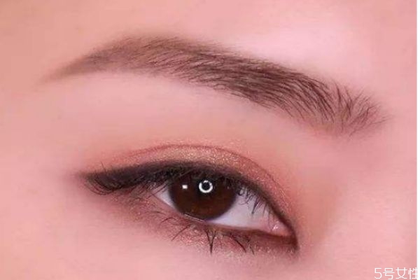 只畫(huà)眉毛要卸妝嗎 眉筆怎么卸妝 只畫(huà)眉毛要卸妝嗎 眉筆怎么卸妝