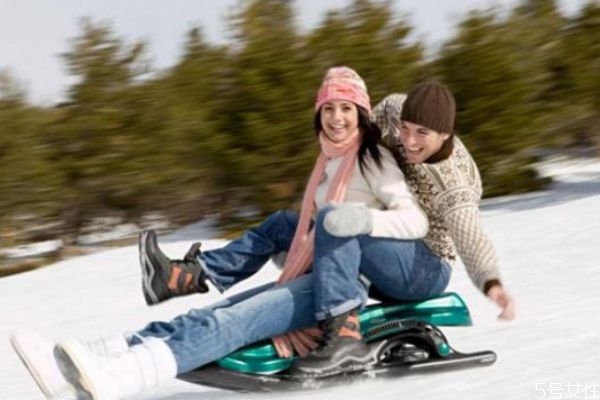 男友不懂浪漫說明什么 不懂浪漫的男朋友好嗎 男友不懂浪漫說明什么 不懂浪漫的男朋友好嗎