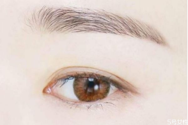 瓜子臉適合什么眉毛 不同臉型不同畫眉方法 瓜子臉適合什么眉毛 不同臉型不同畫眉方法