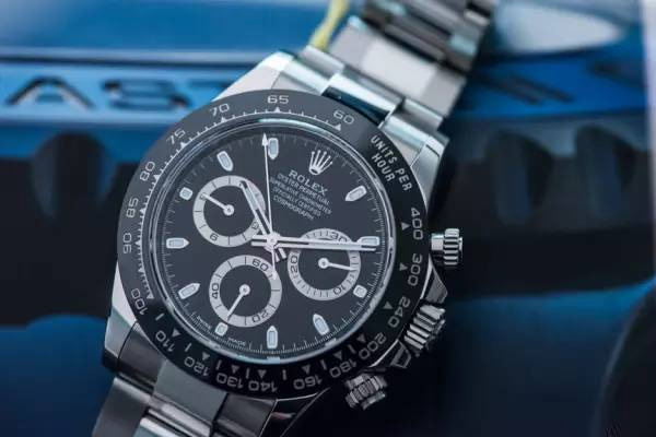 六萬(wàn)左右可以買(mǎi)什么表 六萬(wàn)左右能買(mǎi)勞力士手表嗎 六萬(wàn)左右可以買(mǎi)什么表 六萬(wàn)左右能買(mǎi)勞力士手表嗎