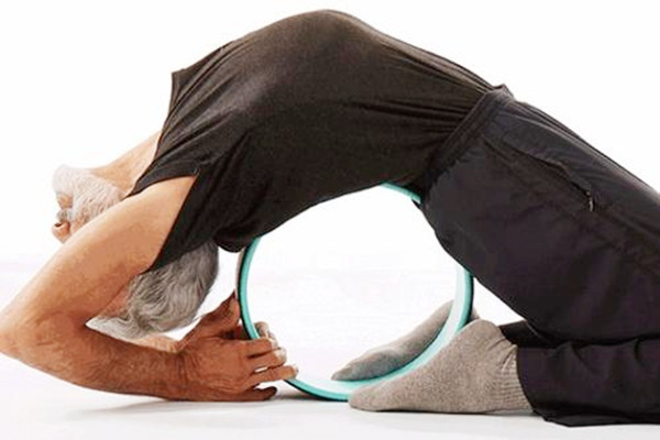 普拉提和瑜伽有什么區(qū)別 普拉提和瑜伽哪個減肥效果好 普拉提和瑜伽有什么區(qū)別 普拉提和瑜伽哪個減肥效果好