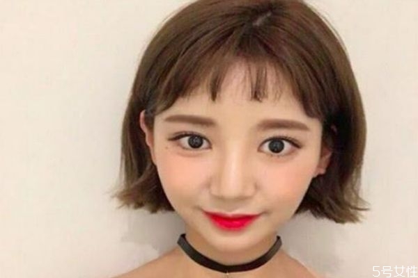 眉上劉海配什么發(fā)型好看 眉上劉海發(fā)型 眉上劉海配什么發(fā)型好看 眉上劉海發(fā)型