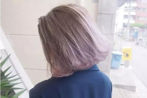 女生染什么顏色的頭發(fā)好看 今年好看的發(fā)色都在這 女生染什么顏色的頭發(fā)好看 今年好看的發(fā)色都在這