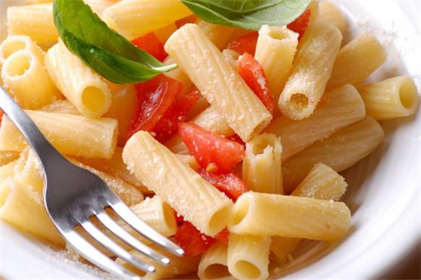 通心粉不泡能煮熟嗎 通心粉不泡要煮多久 通心粉不泡能煮熟嗎 通心粉不泡要煮多久