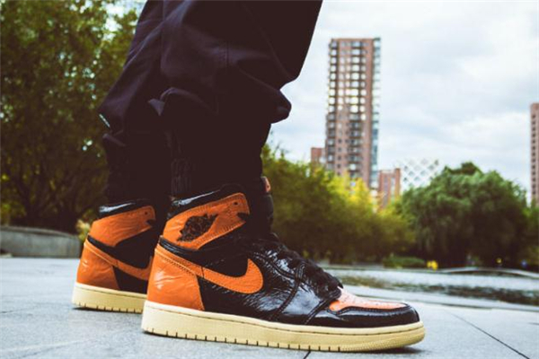 aj1豬油扣碎怎么去皮 aj1豬油扣碎可以刮開嗎 aj1豬油扣碎怎么去皮 aj1豬油扣碎可以刮開嗎