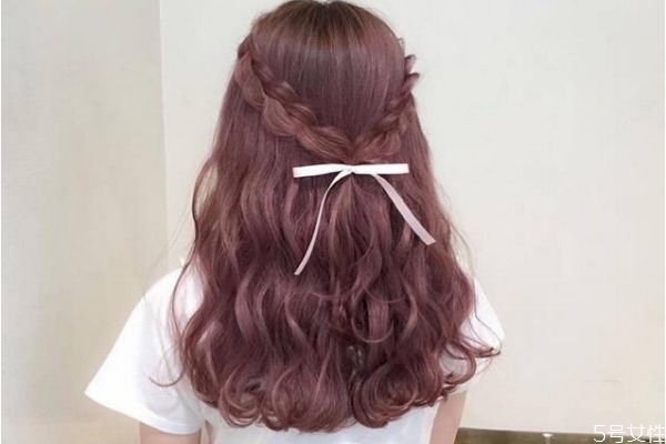 頭發(fā)少怎么盤發(fā) 頭發(fā)特別少怎么扎好看 頭發(fā)少怎么盤發(fā) 頭發(fā)特別少怎么扎好看