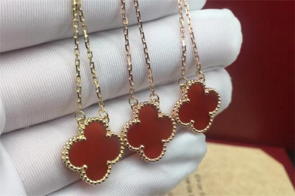 紅玉髓是什么 紅玉髓的功效與作用 紅玉髓是什么 紅玉髓的功效與作用