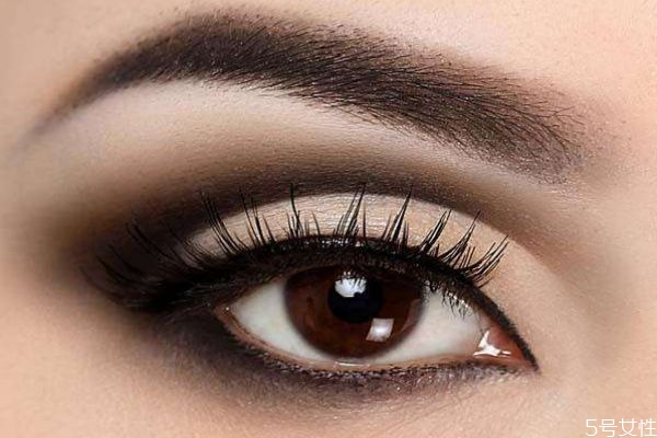 消除腫眼泡要注意什么呢 消除腫眼泡不可以做幾件事 消除腫眼泡要注意什么呢 消除腫眼泡不可以做幾件事