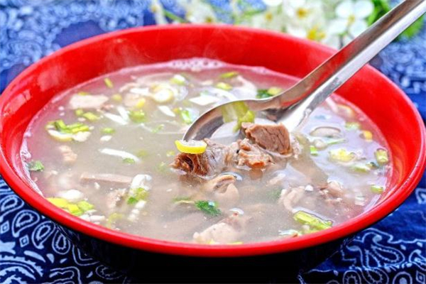 煮牛肉湯用冷水還是熱水 煮牛肉湯用什么鍋?zhàn)詈?><p><strong>煮牛肉湯用冷水還是熱水 煮牛肉湯用什么鍋?zhàn)詈?/strong></p></a></li> 	     </ul>
		</div>
	   <div   id=