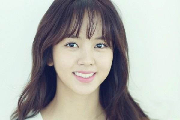 m字頭適合什么發(fā)型 23歲適合什么發(fā)型 m字頭適合什么發(fā)型 23歲適合什么發(fā)型