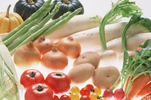 什么是牛皮癬呢 牛皮癬有什么危害呢 什么是牛皮癬呢 牛皮癬有什么危害呢