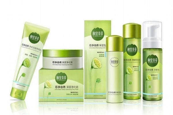 百雀羚和相宜本草哪個好 百雀羚相宜本草的區(qū)別 百雀羚和相宜本草哪個好 百雀羚相宜本草的區(qū)別