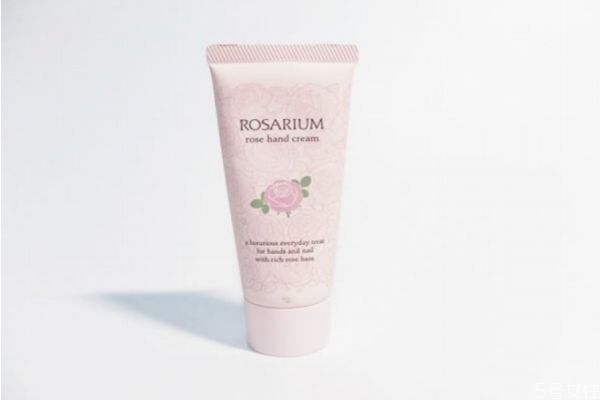 護(hù)手霜的保質(zhì)期有多久 開封的護(hù)手霜多久用完 護(hù)手霜的保質(zhì)期有多久 開封的護(hù)手霜多久用完