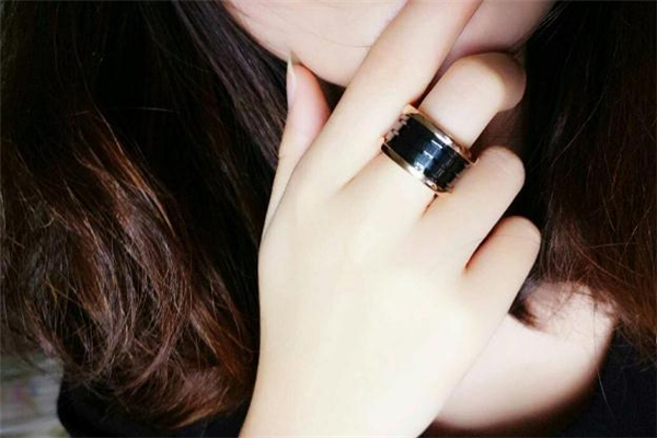 寶格麗戒指尺寸不合適能換嗎 寶格麗戒指尺寸對照表 寶格麗戒指尺寸不合適能換嗎 寶格麗戒指尺寸對照表